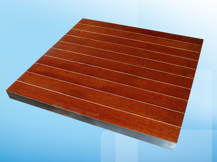 Woodcore Panel with Solid Wood